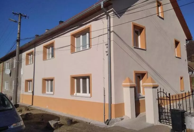 Retkeilymaja Ubytovanie Janka