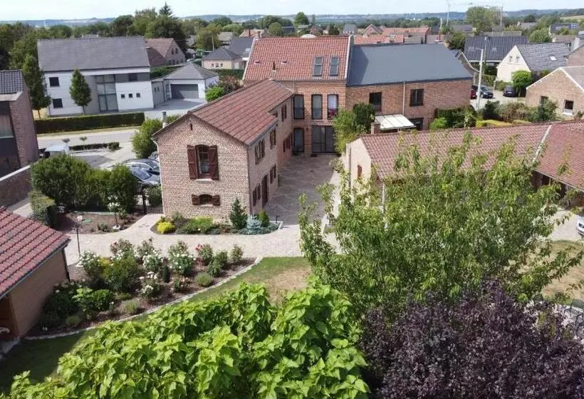 B&b Secret Garden