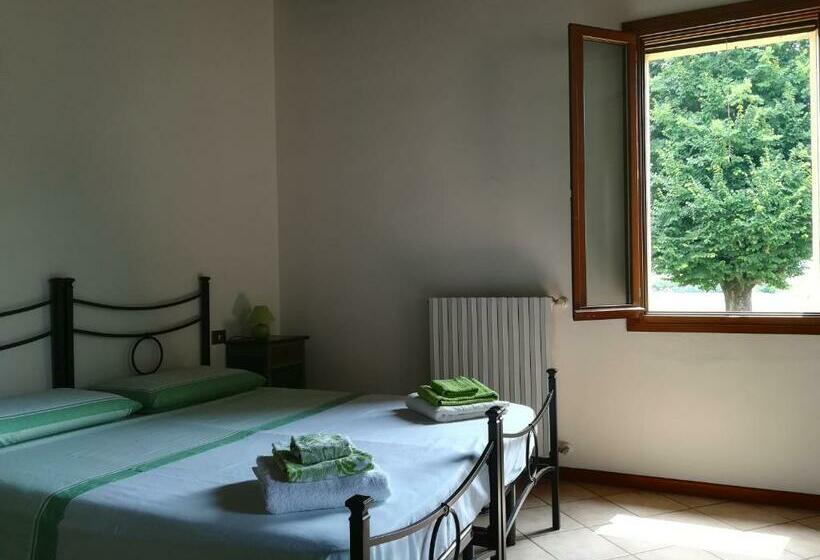 Aamiaismajoitus (B&B) Il Boschetto Di Morgana