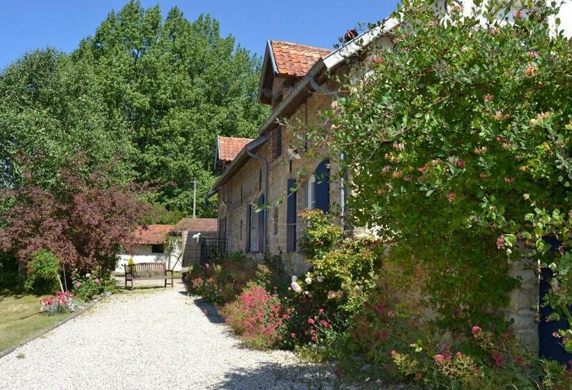 Bed and Breakfast Les Chambres De Souverain Moulin