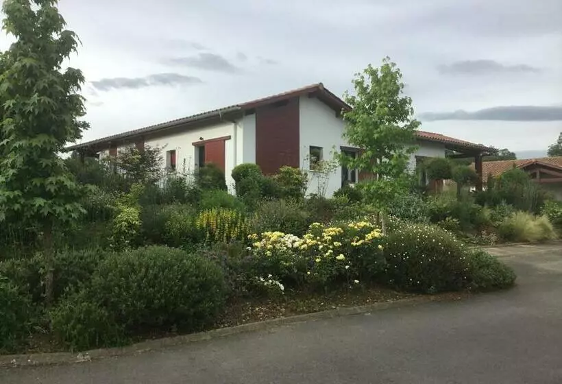 Aamiaismajoitus (B&B) Maison Fleurie