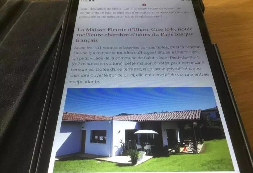 Aamiaismajoitus (B&B) Maison Fleurie