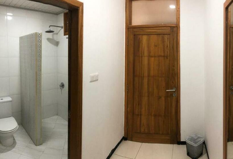 Aurora Hotel Siliwangi