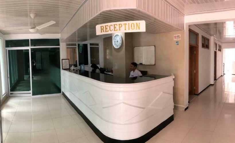 Aurora Hotel Siliwangi