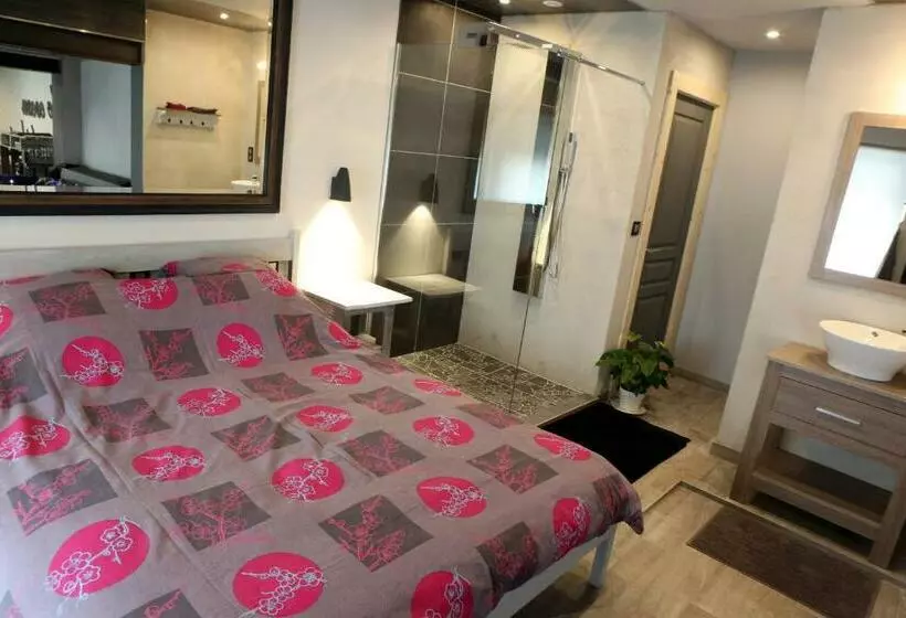 Hotelli Le Cocon Des Lacs