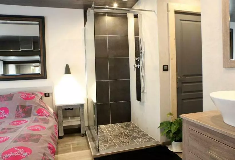 Hotelli Le Cocon Des Lacs