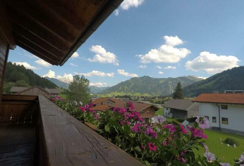 膳宿费 Gastehaus Reichle