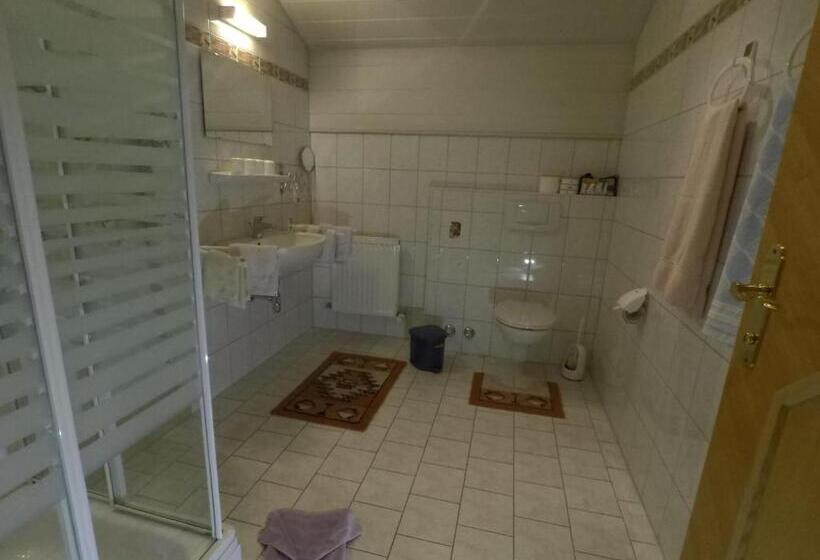 膳宿费 Gastehaus Reichle