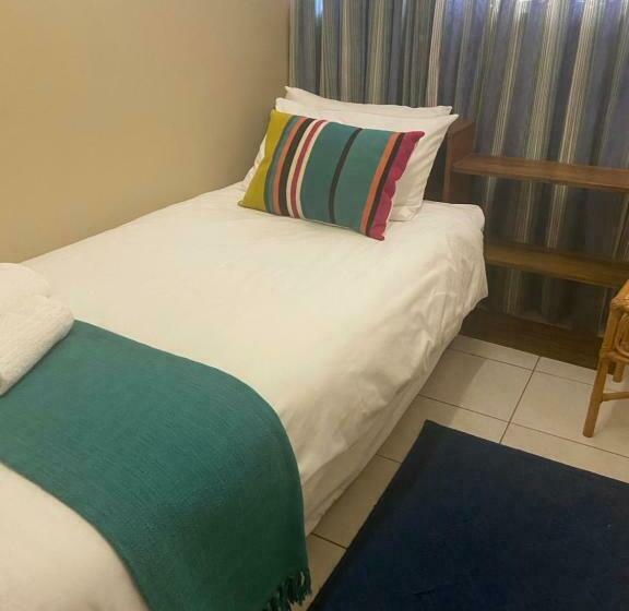 פנסיון Gibson Place