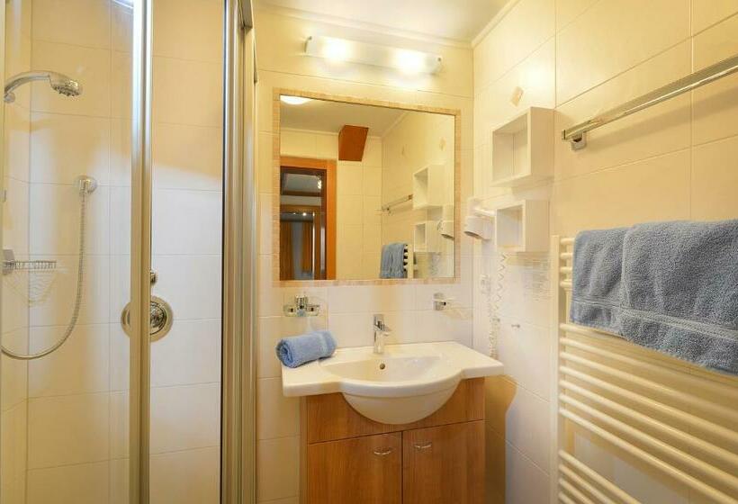 Pension Hinterholzer