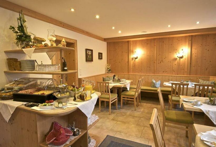 Pension Hinterholzer