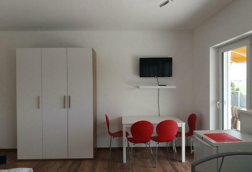 호스텔 Gästehaus Laienhof