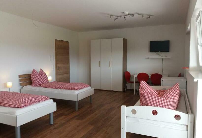 호스텔 Gästehaus Laienhof