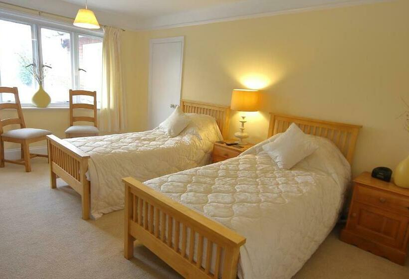 Bed and Breakfast Bawdsey Hall
