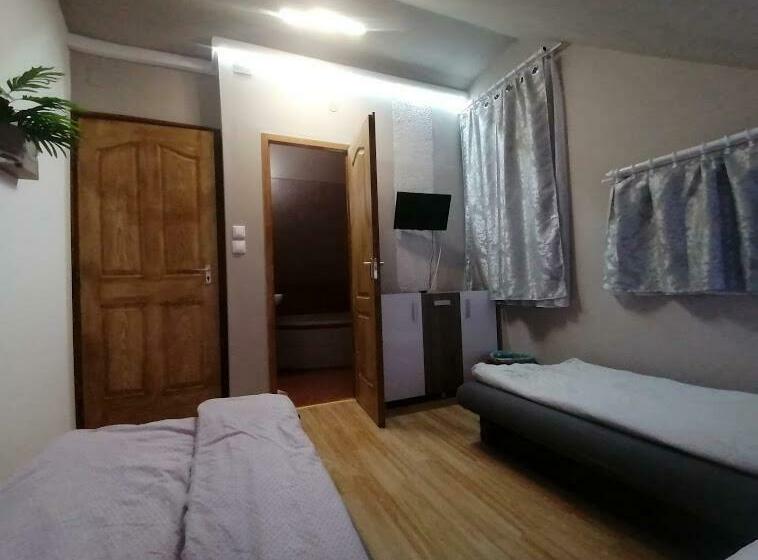 مبيت وإفطار Silver Horse Ranch