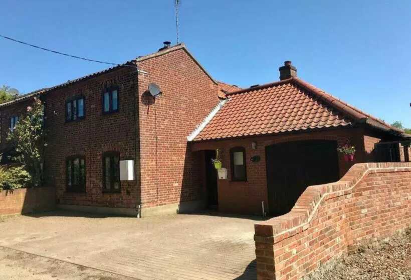 Aamiaismajoitus (B&B) The Earsdon Annexe