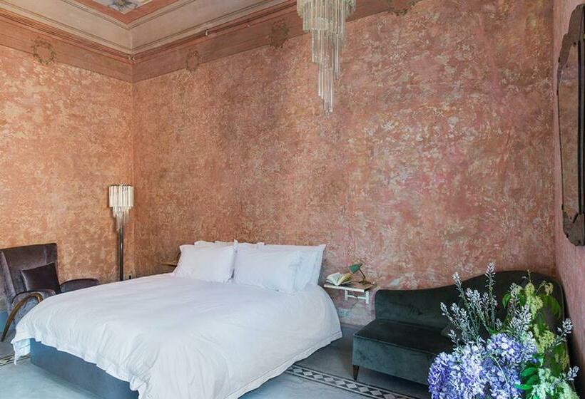 Casa Iris Bed And Breakfast