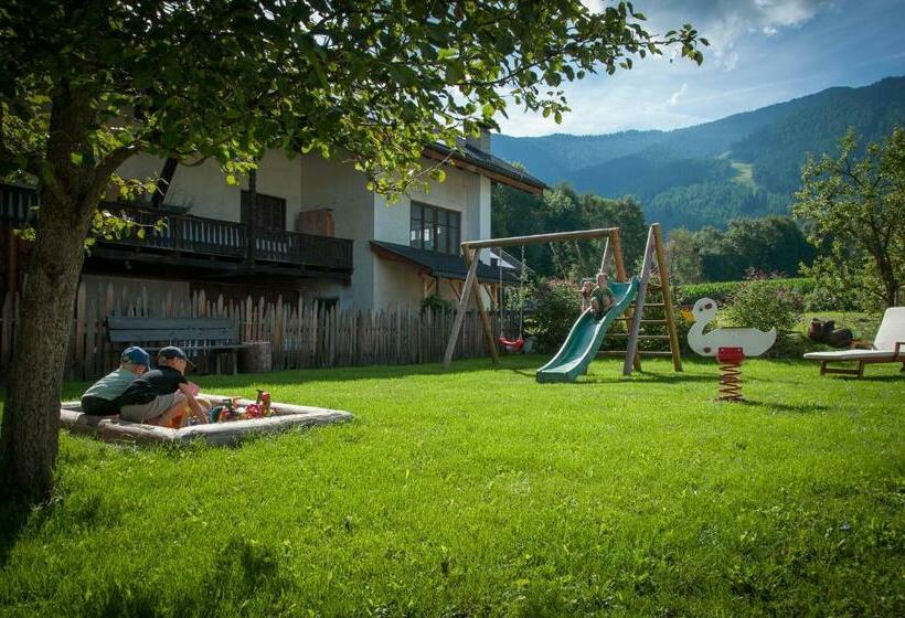 ホテル Ferienwohnung Mair Am Bach