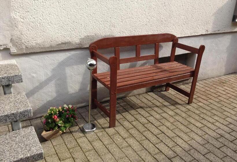 פנסיון Domi S Gästehaus