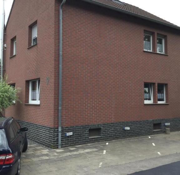 פנסיון Domi S Gästehaus