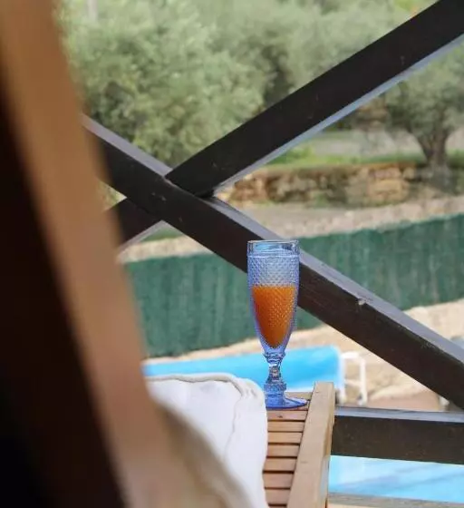 Aamiaismajoitus (B&B) Casa Da Aldeia Da Avó