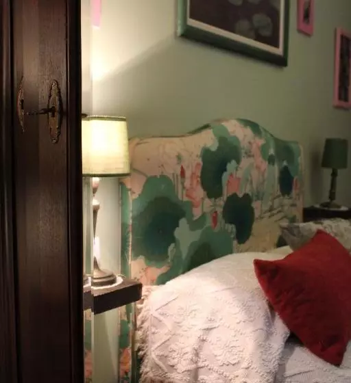 Aamiaismajoitus (B&B) Casa Da Aldeia Da Avó