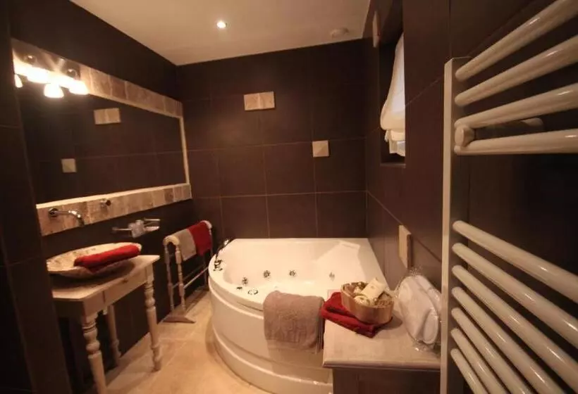 تختخواب و صبحانه Comme à La Ferme