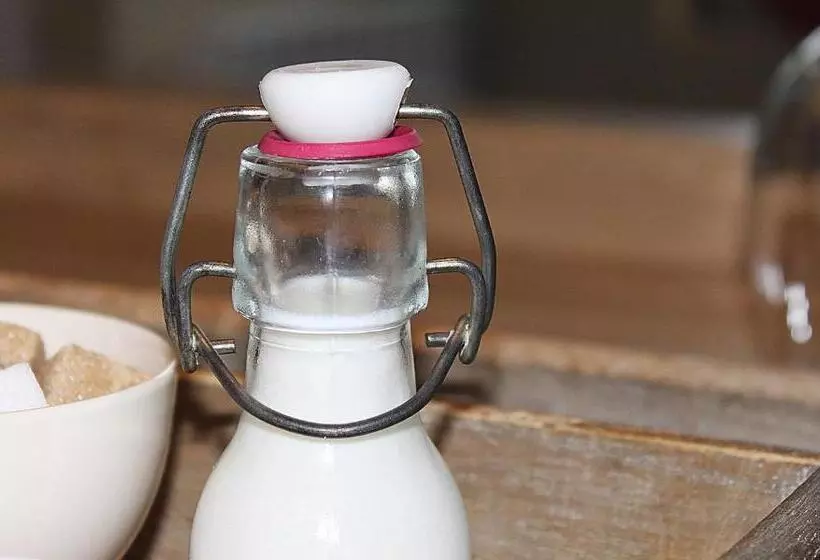 تختخواب و صبحانه Comme à La Ferme