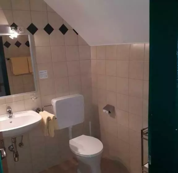 Hotelli Landgasthof Zum Scheiber