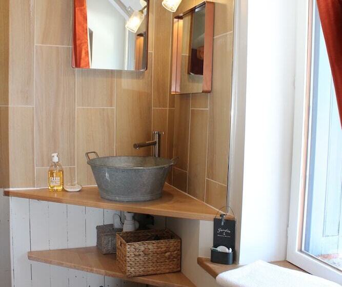 膳宿费 A La Lettre Thé