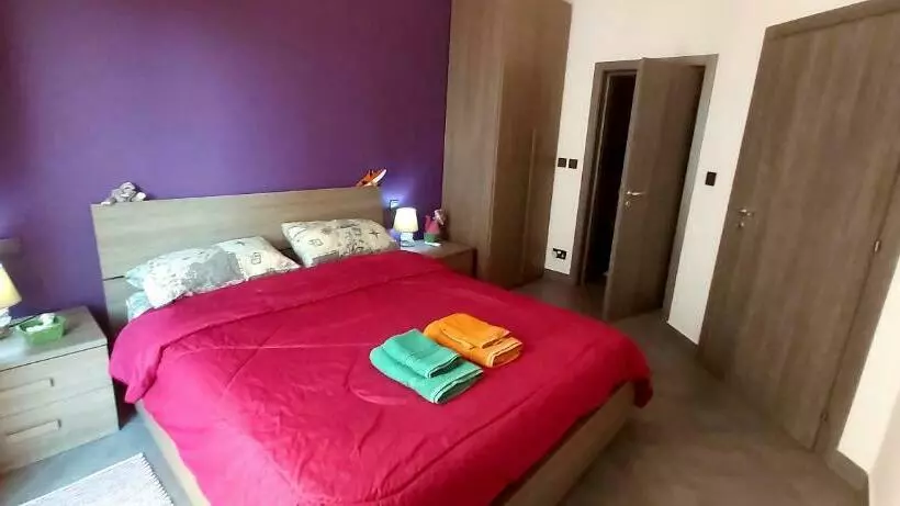 پانسیون Fur, Purr & Pool