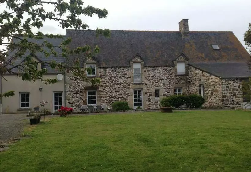 ペンション Le Manoir De La Pichardière