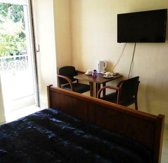 膳宿费 Le Manoir De La Pichardière