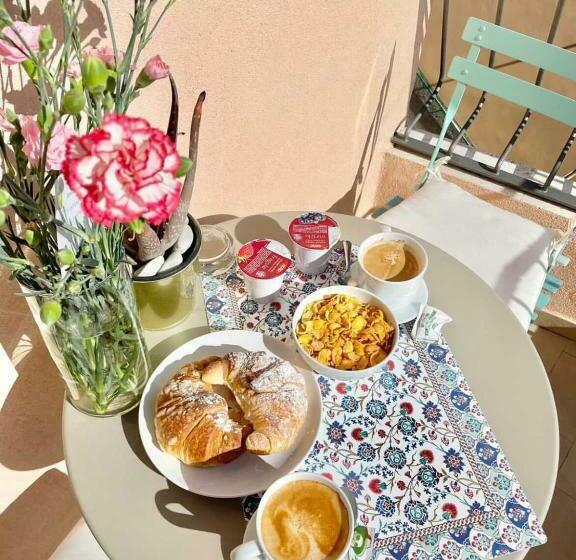 펜션 Loraia Design Rooms