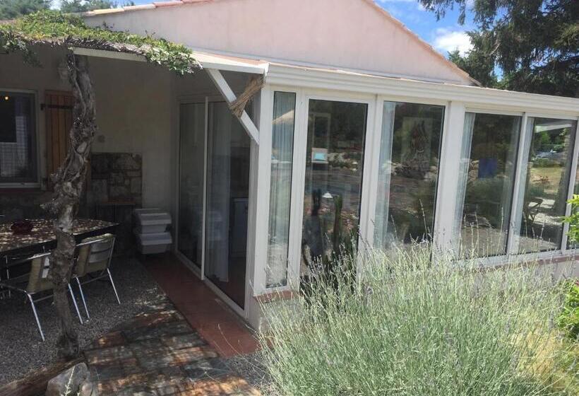 پانسیون Mazet Provençal