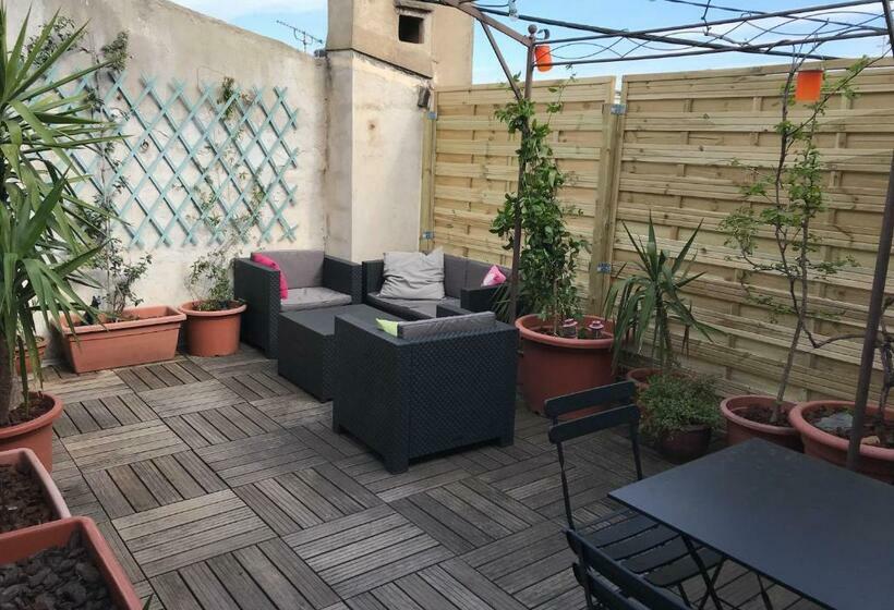 مبيت وإفطار Chambre Indépendante Avec Sdb Terrasse Privative. Centre Ville