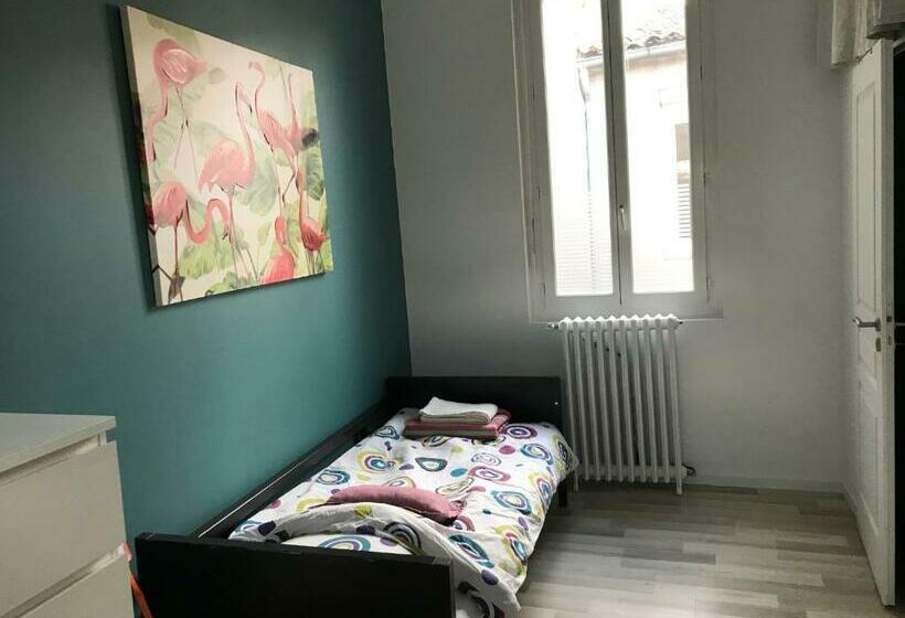 مبيت وإفطار Chambre Indépendante Avec Sdb Terrasse Privative. Centre Ville