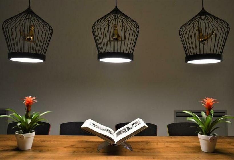 تختخواب و صبحانه Il Sogno Delle Benedettine