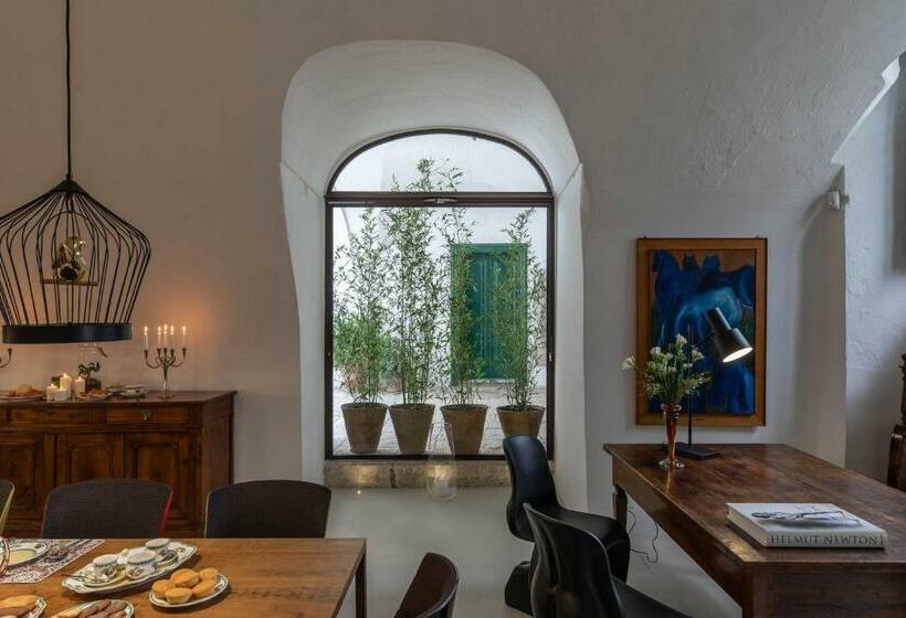 تختخواب و صبحانه Il Sogno Delle Benedettine