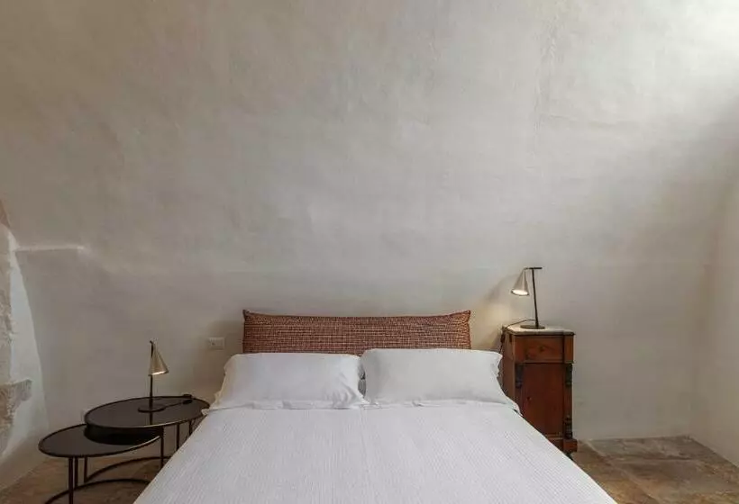 تختخواب و صبحانه Il Sogno Delle Benedettine
