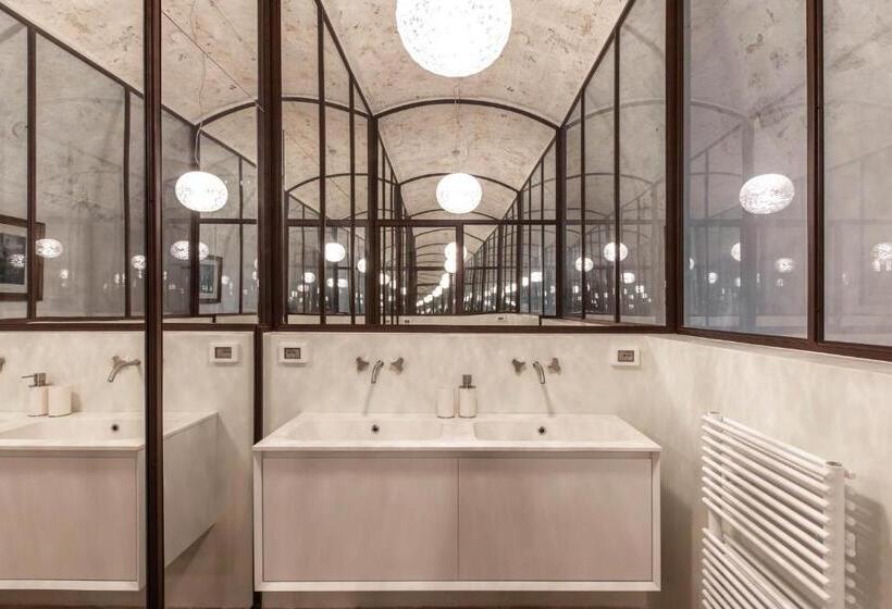 تختخواب و صبحانه Il Sogno Delle Benedettine