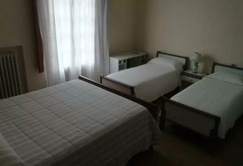 Aamiaismajoitus (B&B) La Collina Degli Olivi