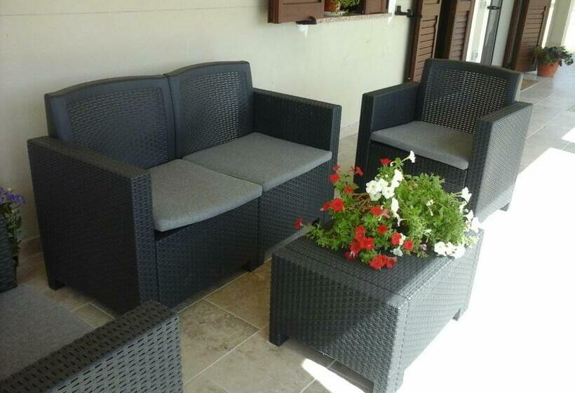 Bed and Breakfast La Macchia Mediterranea