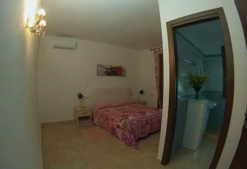 Aamiaismajoitus (B&B) La Macchia Mediterranea