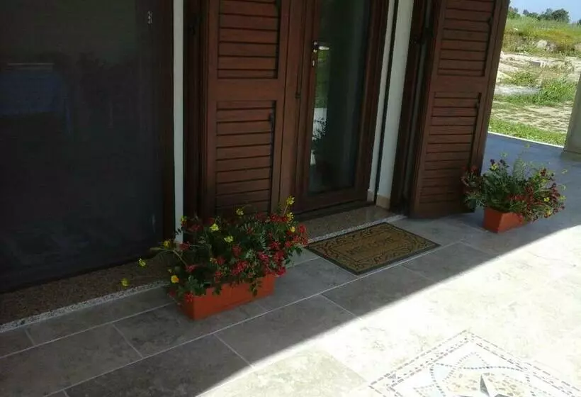 Aamiaismajoitus (B&B) La Macchia Mediterranea