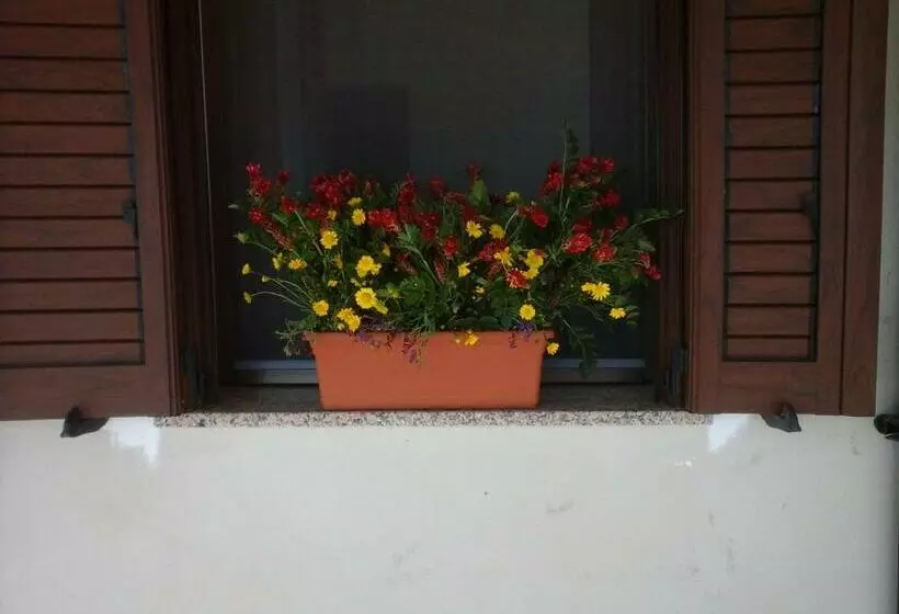 Aamiaismajoitus (B&B) La Macchia Mediterranea