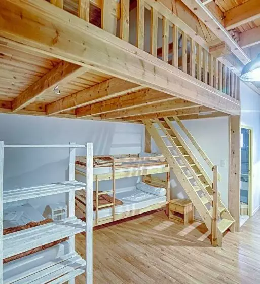 Aamiaismajoitus (B&B) Les Cremades