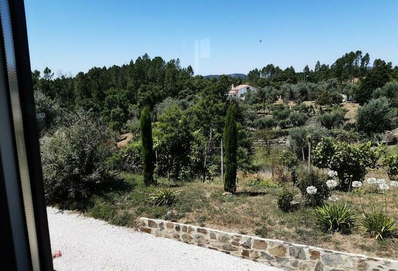 تختخواب و صبحانه Quinta Quatro Ventos