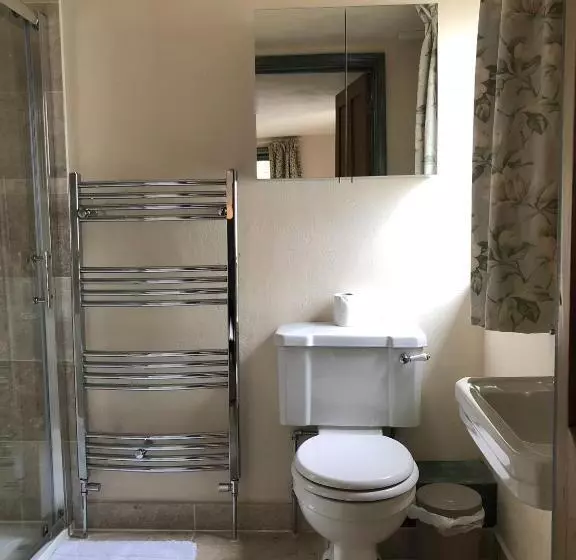 تختخواب و صبحانه The Tea House