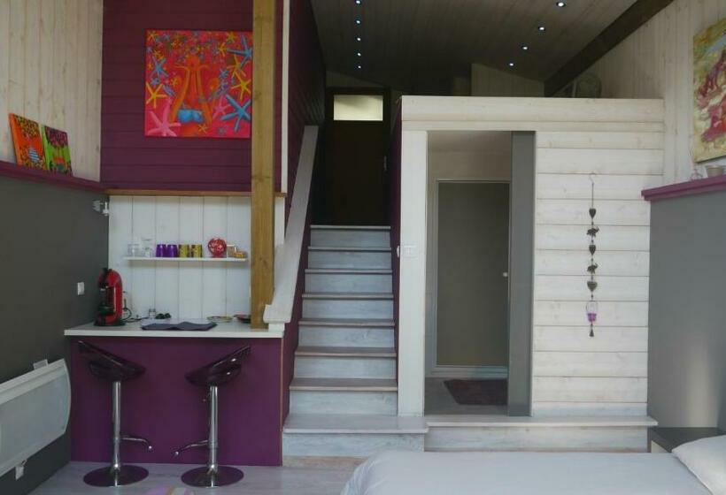 تختخواب و صبحانه Un Matin D’été